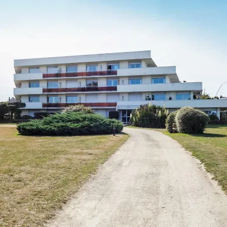 Port Blanc By Interhome * Saint-Lunaire